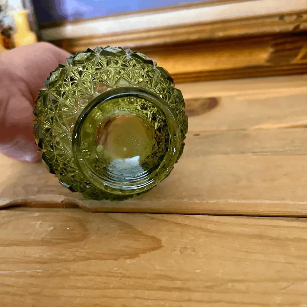 Vintage MCM Fenton Glass Olde Virginia Avocado Green Swung Vase DO NOT BUNDLE